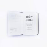 KJV Holy Bible Medium Black