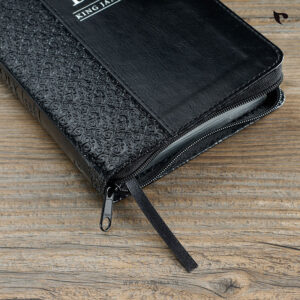 Bible_BBL-9_Black-Faux-Leather-Compact-King-James-Version-Bible-with-Zippered-Closure