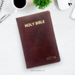 HOLY BIBLE NIV Medium PB (Burgundy Aristo) | NEW INTERNATIONAL VERSION